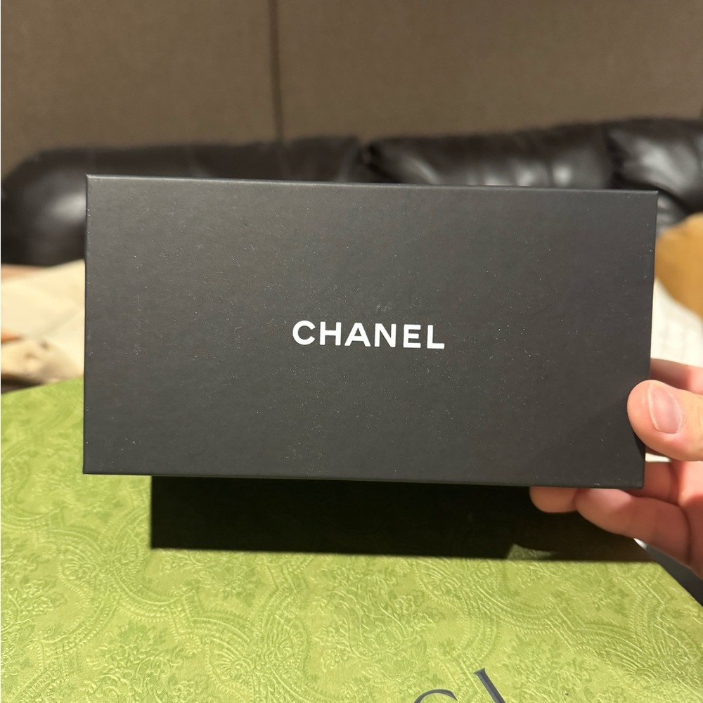 Chanel box